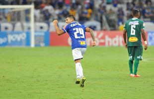 Lucas Romero marcou, de pnalti, seu primeiro gol com a camisa do Cruzeiro