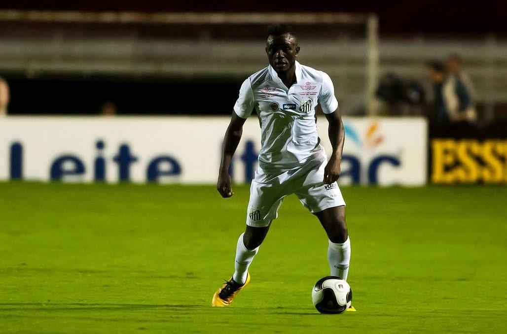 Joel, atacante, foi para o Santos
