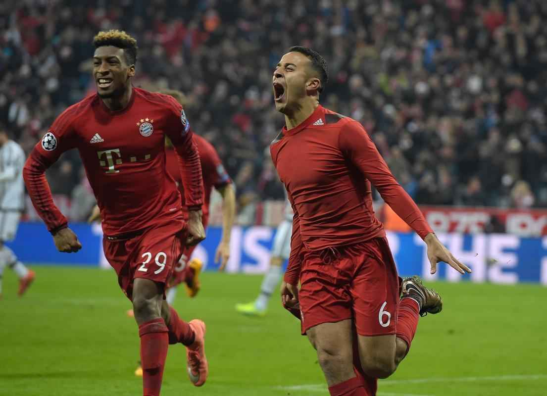 O Bayern de Munique conseguiu um vitria histria sobre a Juventus nesta quarta-feira para avanar s quartas de final da Liga dos Campees. Aps sair perdendo por 2 a 0, conseguiu o empate aos 45 minutos do segundo tempo e garantiu o triunfo por 4 a 2 no segundo tempo da prorrogao. O jovem Coman, de apenas 19 anos, est no Bayern emprestado pela Juventus, participou dos dois gols no tempo normal e marcou o tento que fechou a contagem na Allianz Arena.