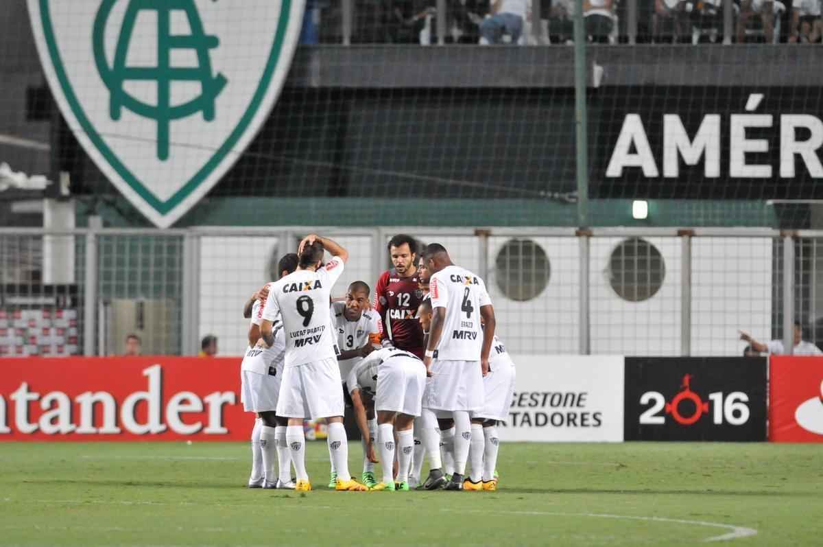 Fotos da partida entre Atltico e Colo Colo pela Copa Libertadores