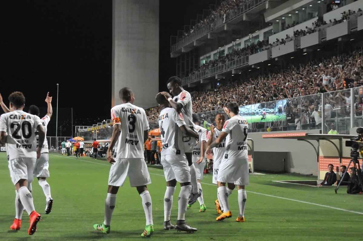 Fotos da partida entre Atltico e Colo Colo pela Copa Libertadores