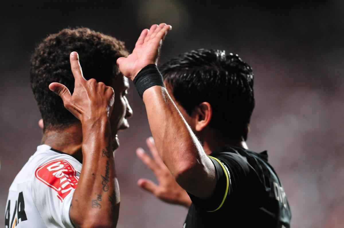 Fotos da partida entre Atltico e Colo Colo pela Copa Libertadores