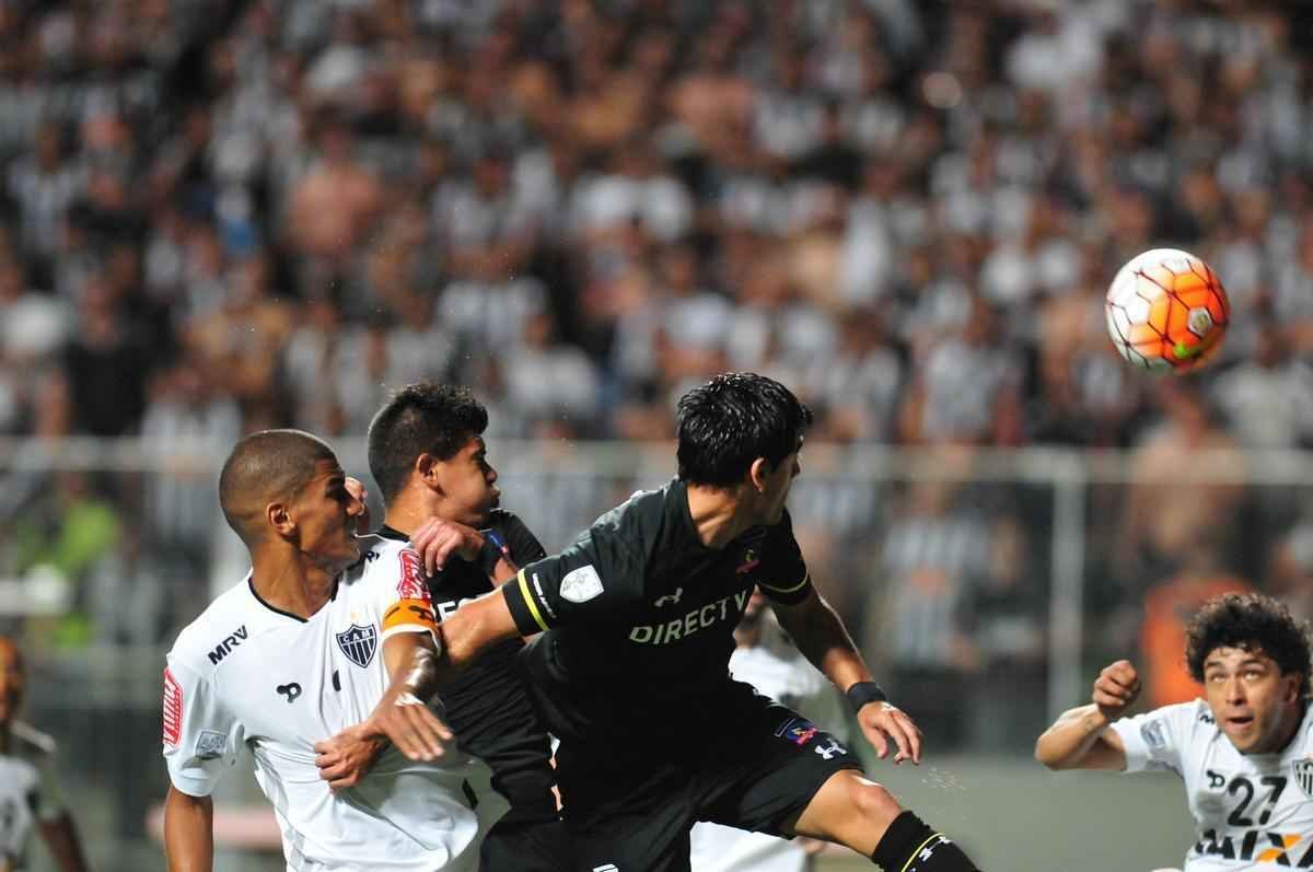 Fotos da partida entre Atltico e Colo Colo pela Copa Libertadores