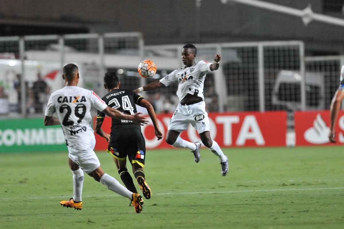 Fotos da partida entre Atltico e Colo Colo pela Copa Libertadores