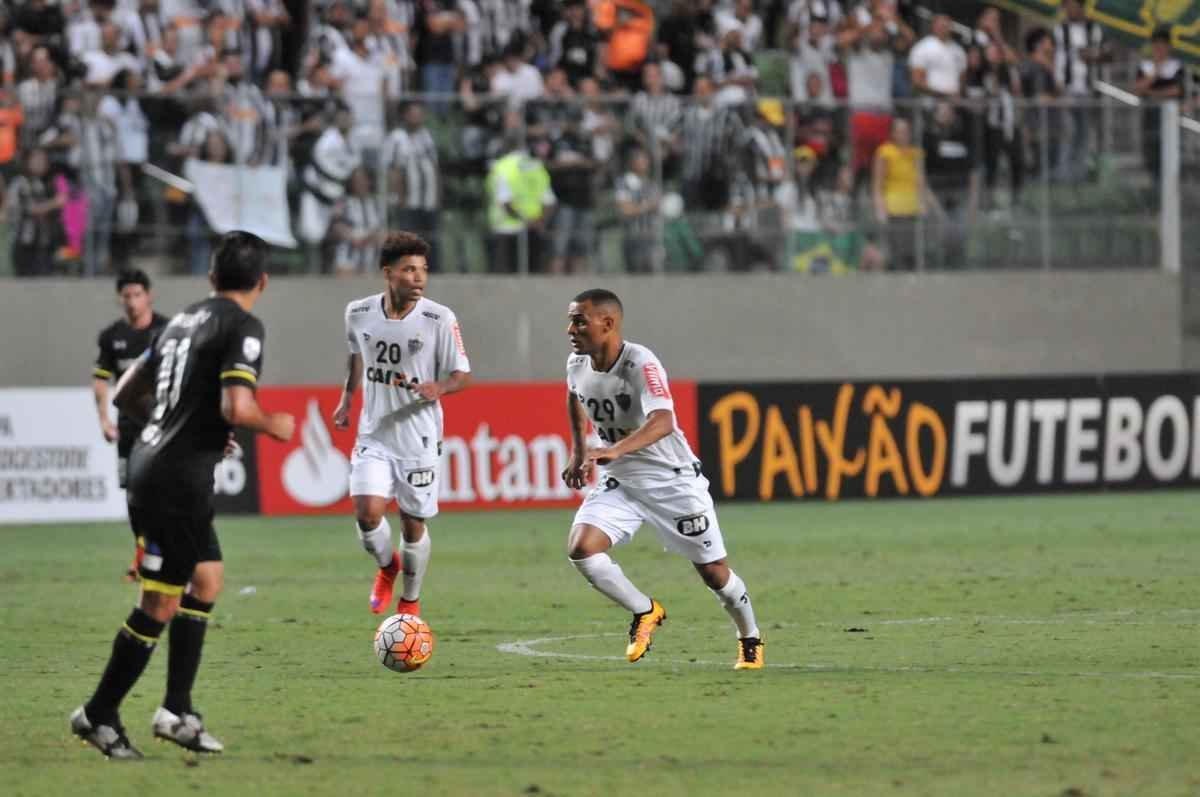 Fotos da partida entre Atltico e Colo Colo pela Copa Libertadores