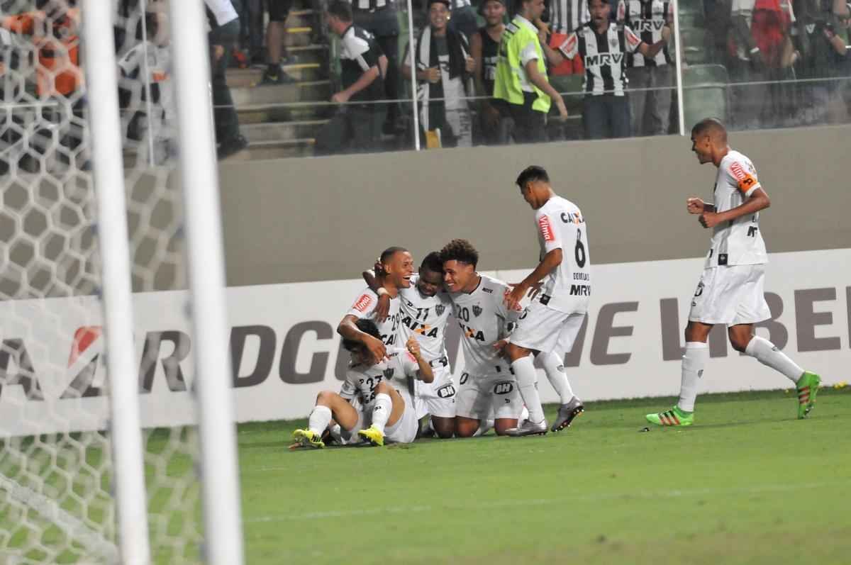 Fotos da partida entre Atltico e Colo Colo pela Copa Libertadores
