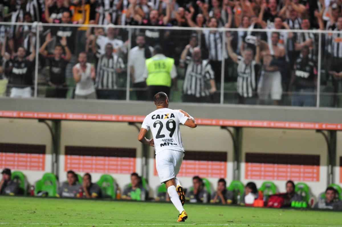Fotos da partida entre Atltico e Colo Colo pela Copa Libertadores