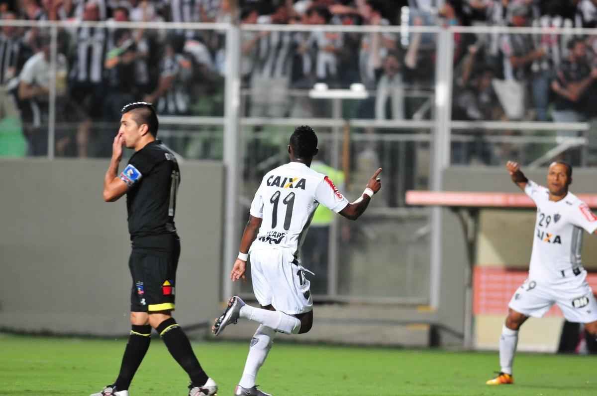 Equatoriano Cazares marcou para o Galo logo no primeiro minuto e fez explodir o Independncia