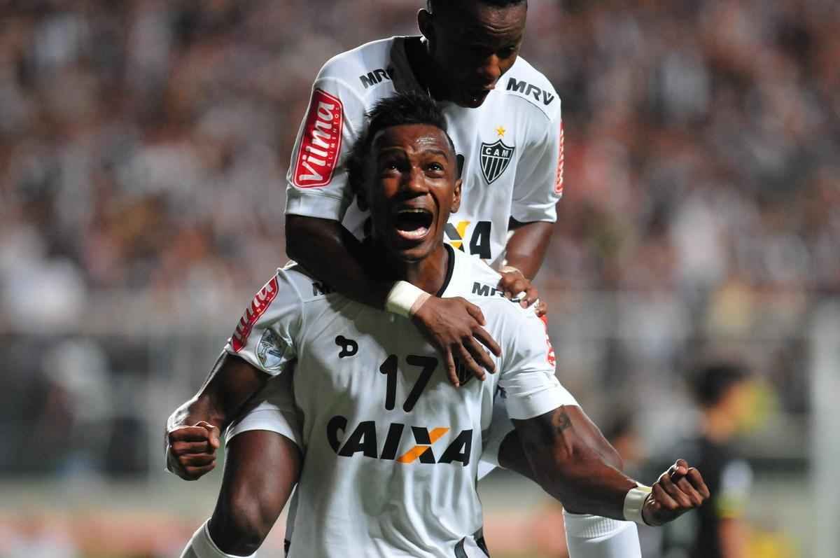 Hyuri entrou no lugar de Patric e marcou o terceiro gol do Galo sobre o Colo Colo no Horto