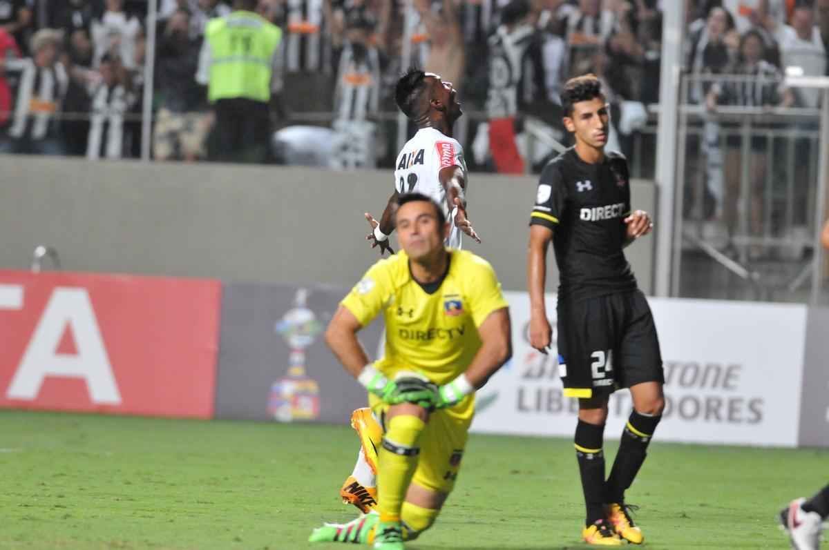 Hyuri entrou no lugar de Patric e marcou o terceiro gol do Galo sobre o Colo Colo no Horto