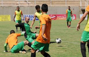 Jogadores do Coelho treinaram no Estdio Soares de Azevedo nesta sexta-feira