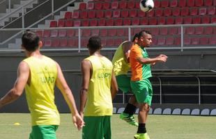 Imagens do treino do Amrica em Muria