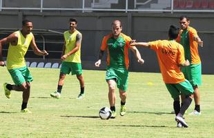 Imagens do treino do Amrica em Muria