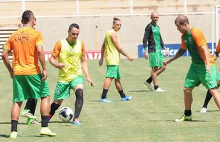 Imagens do treino do Amrica em Muria