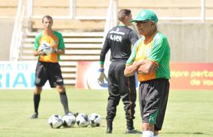 Imagens do treino do Amrica em Muria