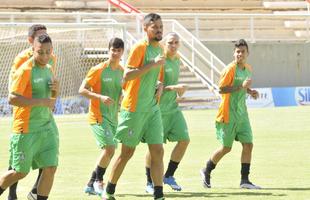 Imagens do treino do Amrica em Muria