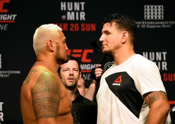 Pesagem do UFC Fight Night Brisbane - Os protagonistas Mark Hunt e Frank Mir