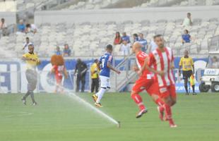 Fotos de Cruzeiro x Villa Nova, no Mineiro, pela oitava rodada do Estadual (Rodrigo Clemente/EM D.A Press)