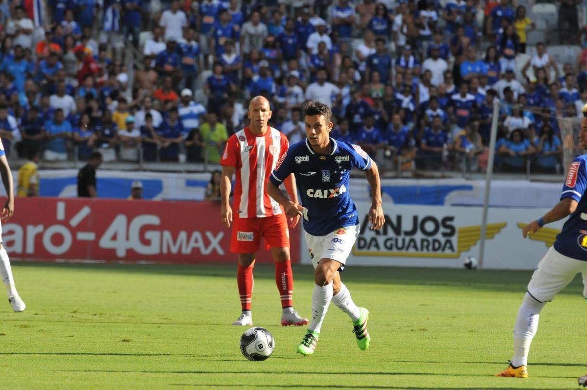 Fotos de Cruzeiro x Villa Nova, no Mineiro, pela oitava rodada do Estadual (Rodrigo Clemente/EM D.A Press)