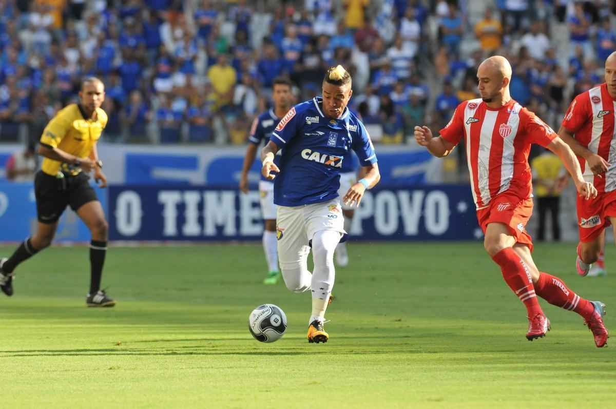 Fotos de Cruzeiro x Villa Nova, no Mineiro, pela oitava rodada do Estadual (Rodrigo Clemente/EM D.A Press)
