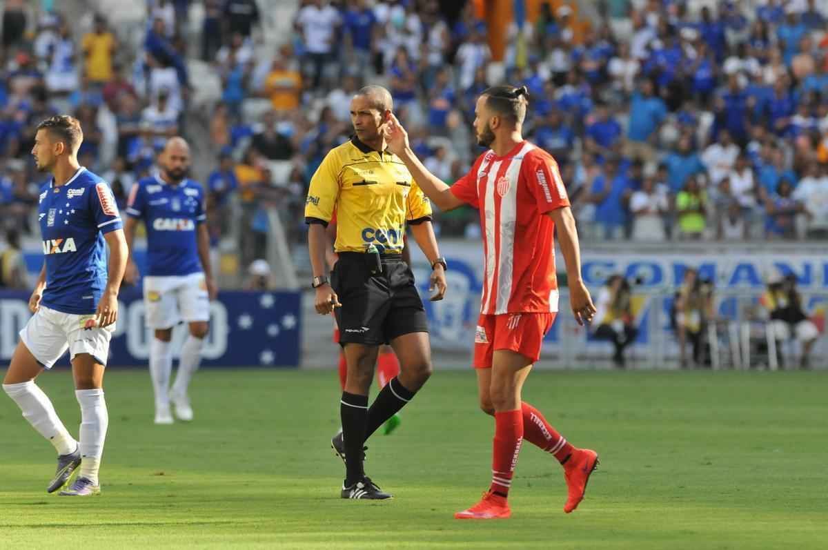 Fotos de Cruzeiro x Villa Nova, no Mineiro, pela oitava rodada do Estadual (Rodrigo Clemente/EM D.A Press)