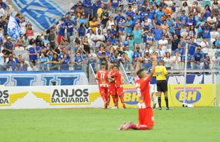 Fotos de Cruzeiro x Villa Nova, no Mineiro, pela oitava rodada do Estadual (Rodrigo Clemente/EM D.A Press)