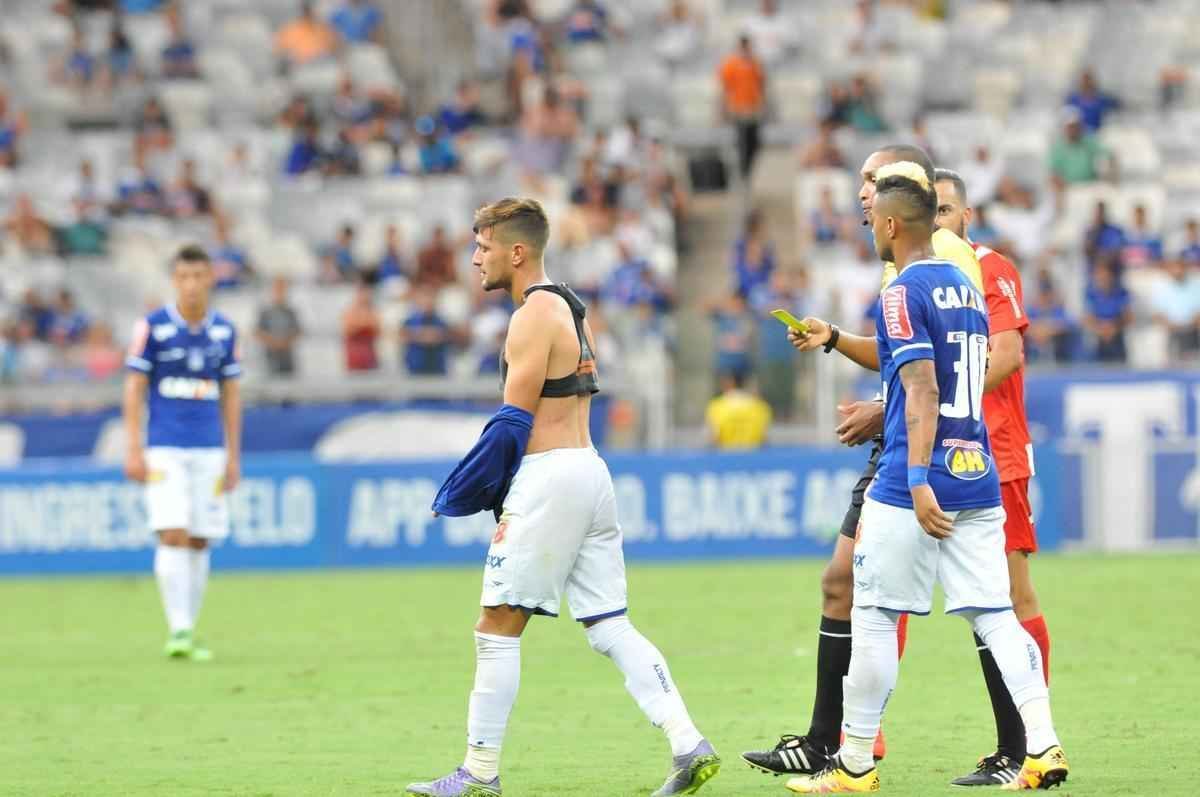 Fotos de Cruzeiro x Villa Nova, no Mineiro, pela oitava rodada do Estadual (Rodrigo Clemente/EM D.A Press)