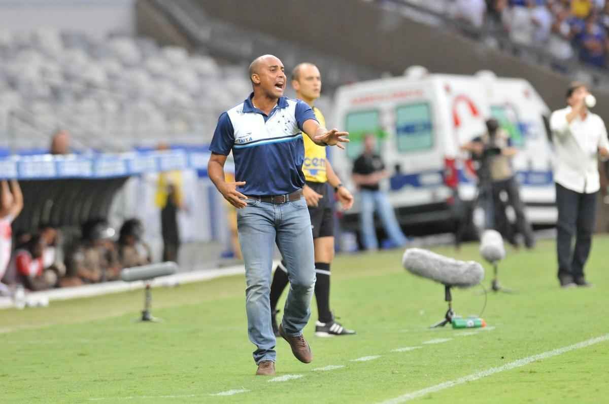 Fotos de Cruzeiro x Villa Nova, no Mineiro, pela oitava rodada do Estadual (Rodrigo Clemente/EM D.A Press)