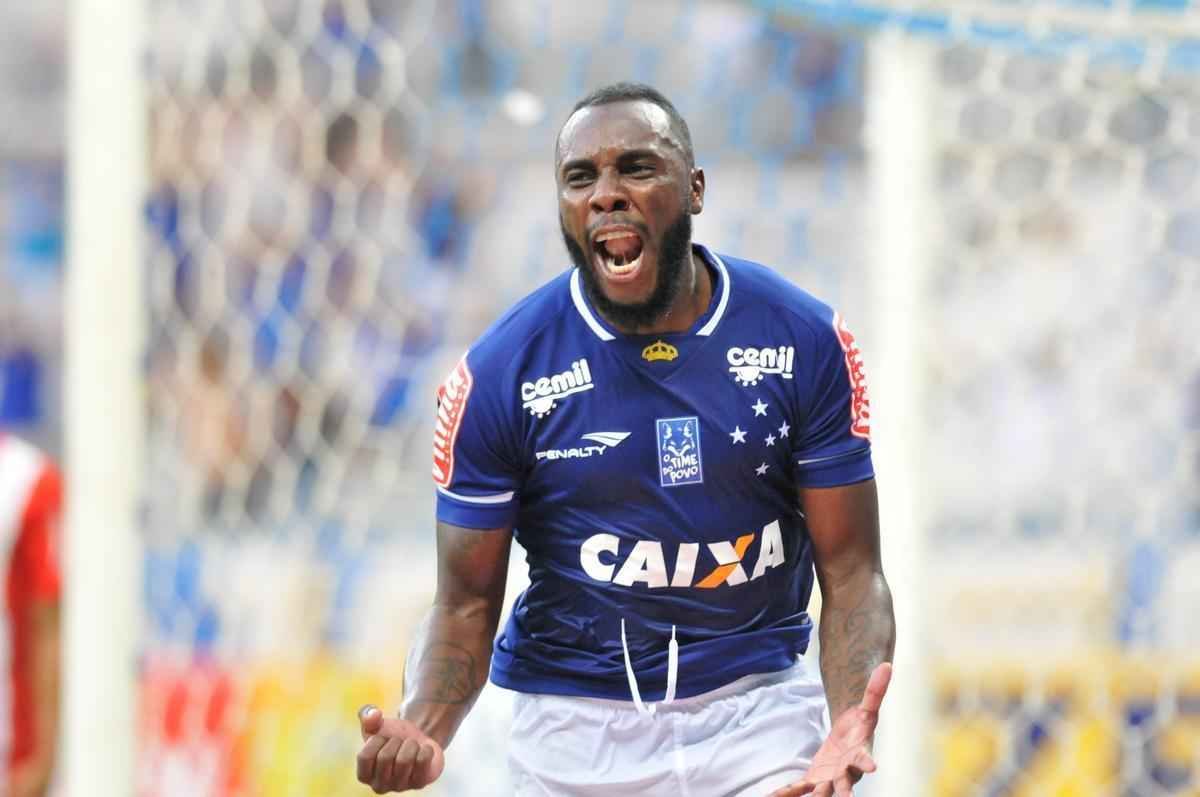 Fotos de Cruzeiro x Villa Nova, no Mineiro, pela oitava rodada do Estadual (Rodrigo Clemente/EM D.A Press)
