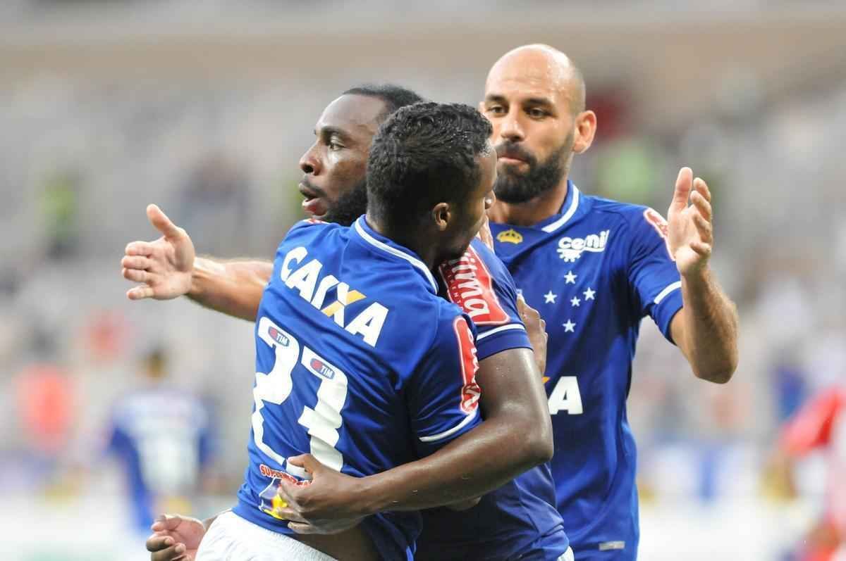 Fotos de Cruzeiro x Villa Nova, no Mineiro, pela oitava rodada do Estadual (Rodrigo Clemente/EM D.A Press)