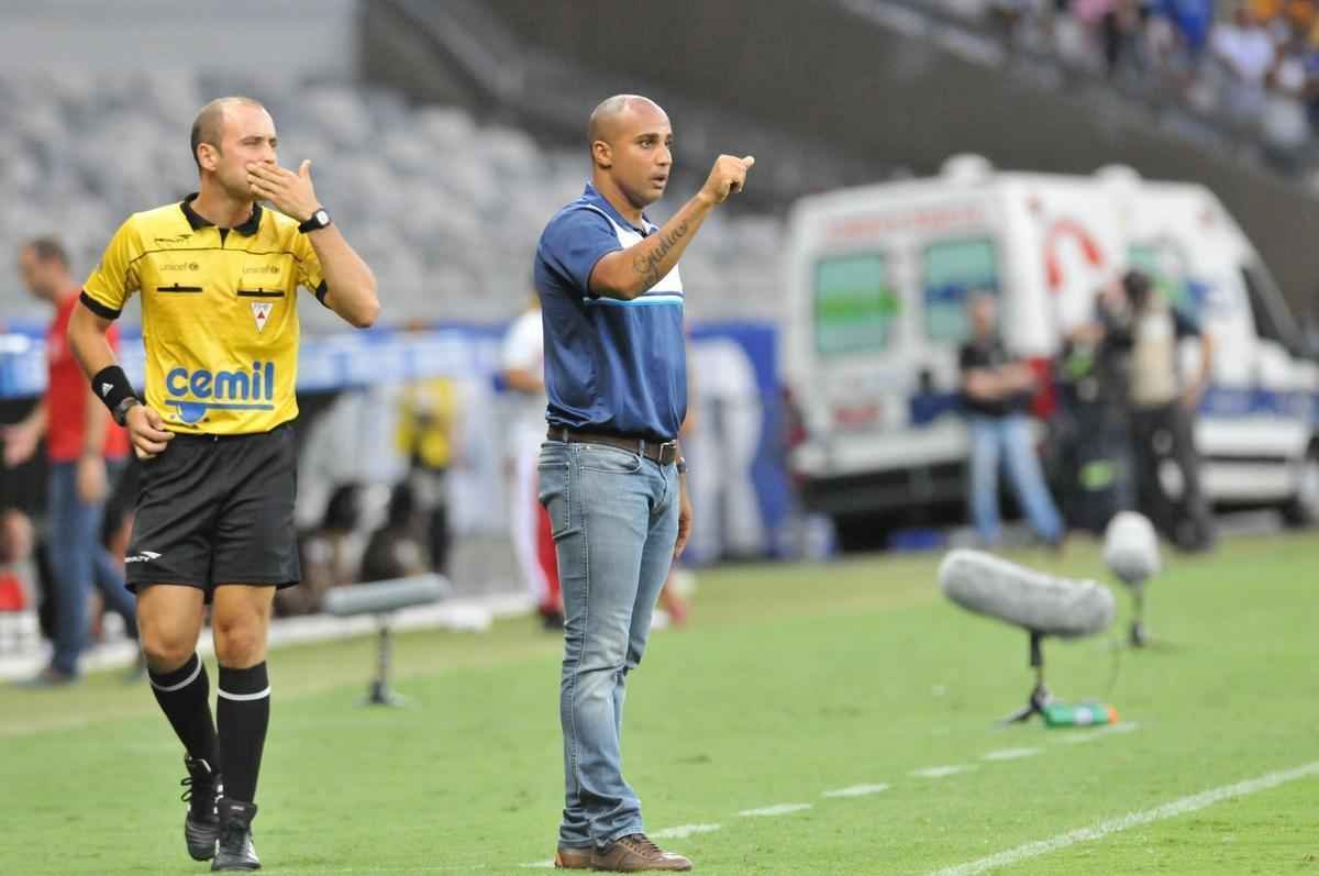 Fotos de Cruzeiro x Villa Nova, no Mineiro, pela oitava rodada do Estadual (Rodrigo Clemente/EM D.A Press)