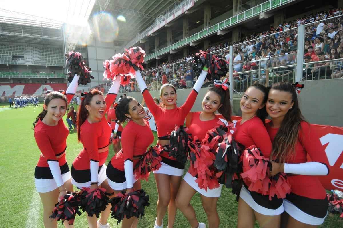 Imagens do jogo entre Minas Locomotiva e Get Eagles no Independncia