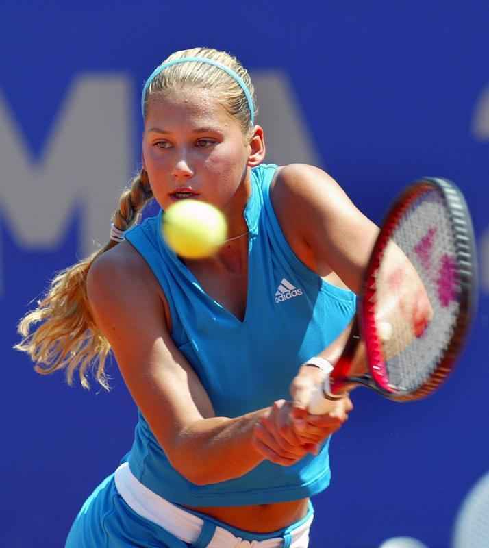 Com Kournikova, veja jogadoras que mais gritam no tênis feminino