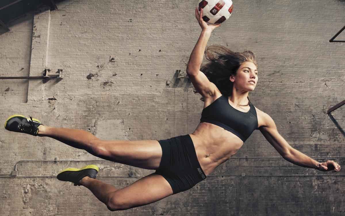 Veja fotos da goleira da seleo feminina de futebol dos EUA, Hope Solo