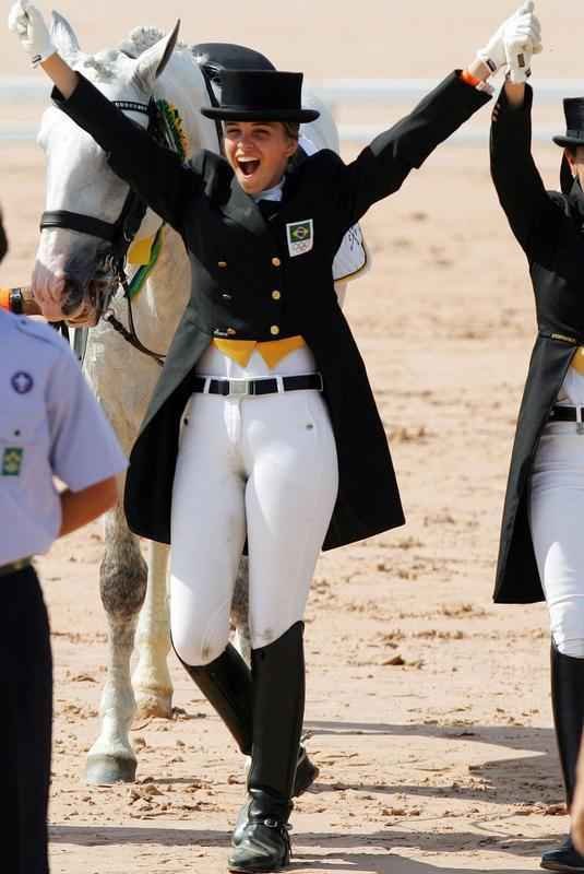 Veja fotos da musa do hipismo brasileiro, Luiza Almeida