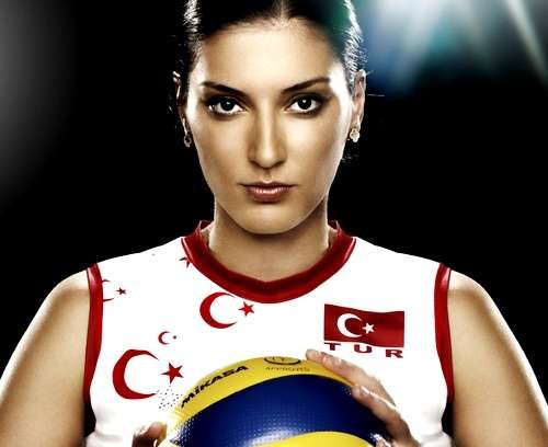 Veja fotos de Neslihan Demir Darnel, do vlei da Turquia