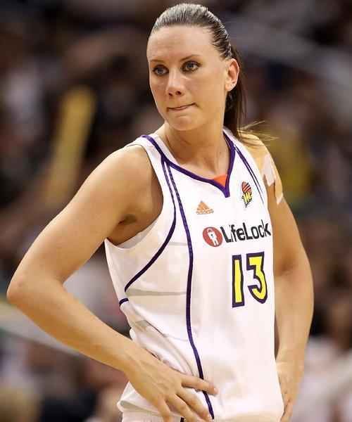 Veja fotos de Penny Taylor, do basquete australiano