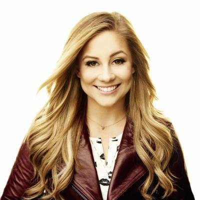 Veja fotos da ex-ginasta Shaw Johnson, musa dos EUA