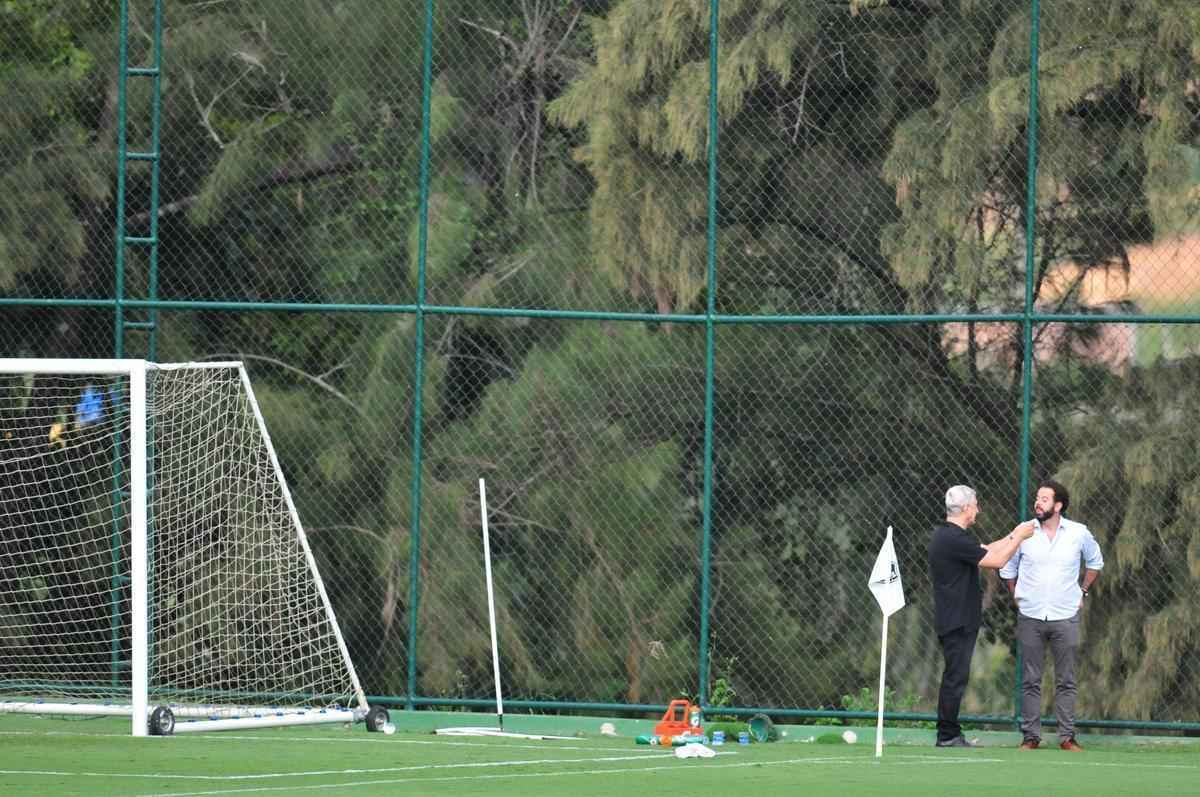 Treino do Atltico nesta quarta-feira na Cidade do Galo. Aguirre comeou a montar time do clssico