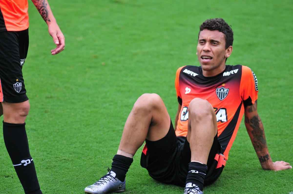 Treino do Atltico nesta quarta-feira na Cidade do Galo. Aguirre comeou a montar time do clssico