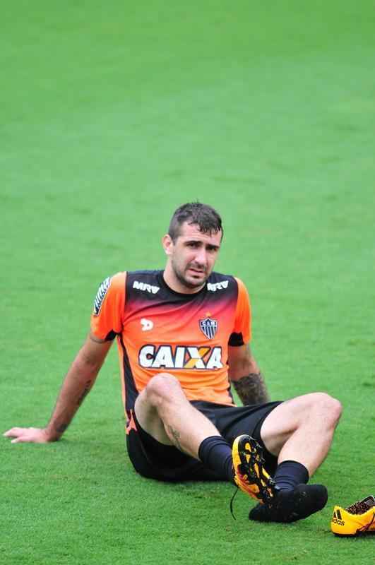 Treino do Atltico nesta quarta-feira na Cidade do Galo. Aguirre comeou a montar time do clssico