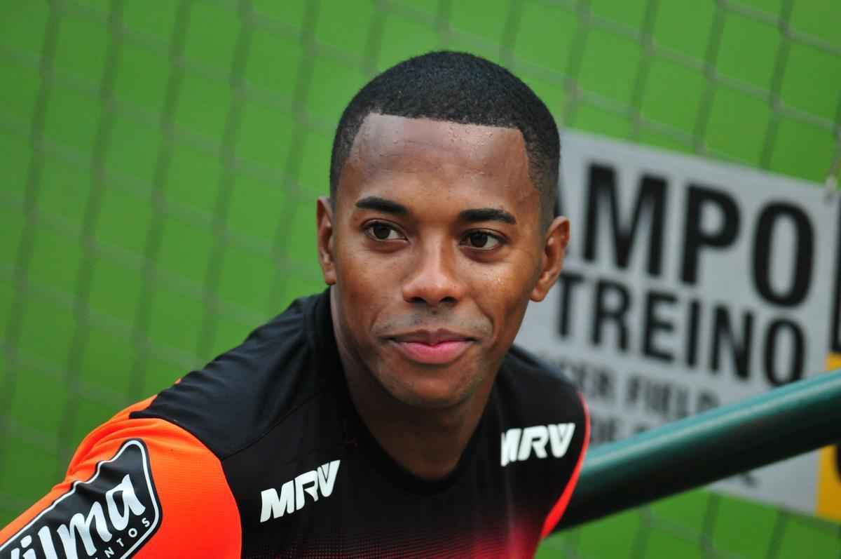 Treino do Atltico nesta quarta-feira na Cidade do Galo. Aguirre comeou a montar time do clssico