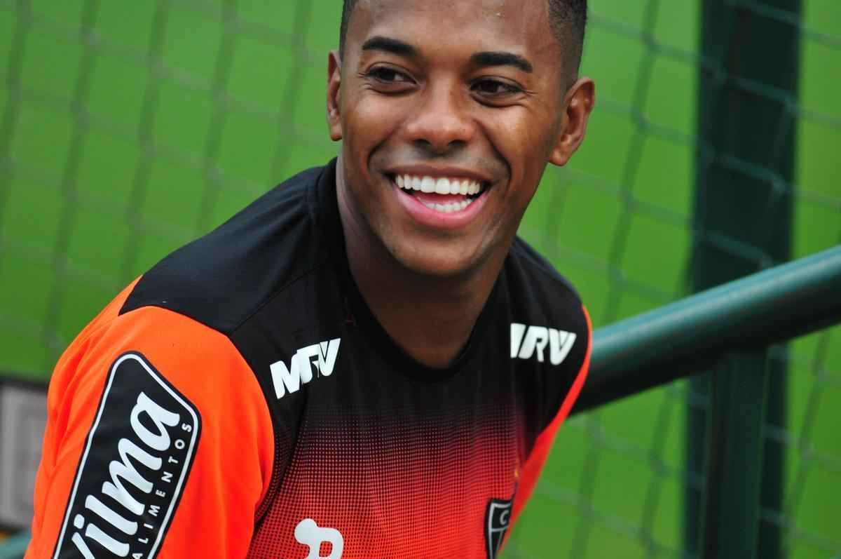 Treino do Atltico nesta quarta-feira na Cidade do Galo. Aguirre comeou a montar time do clssico