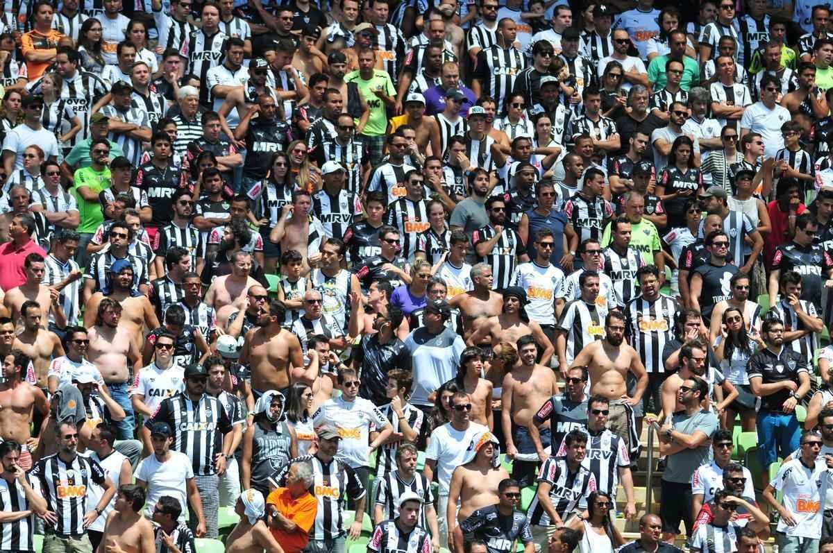 Imagens de lances do clssico mineiro realizado neste domingo, no Horto