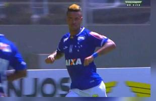 Torcedores do Cruzeiro brincaram nas redes sociais com vitria diante do Atltico, em pleno Independncia