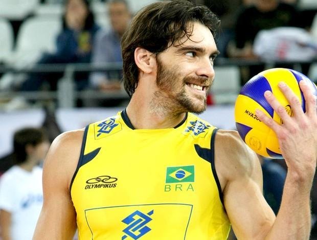 Veja fotos do ex-jogador de vlei, Giba