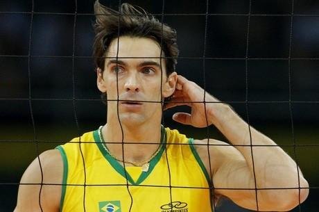 Veja fotos do ex-jogador de vlei, Giba