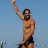 Veja fotos do muso Rhys Howden, do polo aqutico da Austrlia