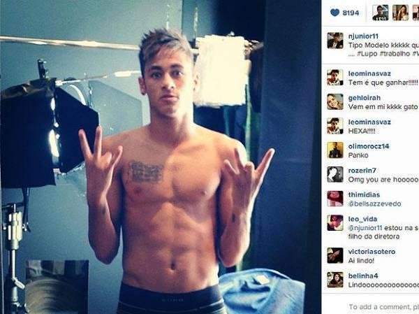 Veja fotos de Neymar, atacante da Seleo Brasileira de futebol na Olimpada