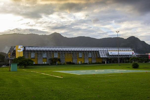 Pavilhes do Riocentro recebero provas de levantamento de peso (olmpicos); halterofilismo (paralmpicos), tnis de mesa (olmpico e paralmpico), badminton (olmpico), boxe (olmpico) e vlei sentado (paralmpico)
